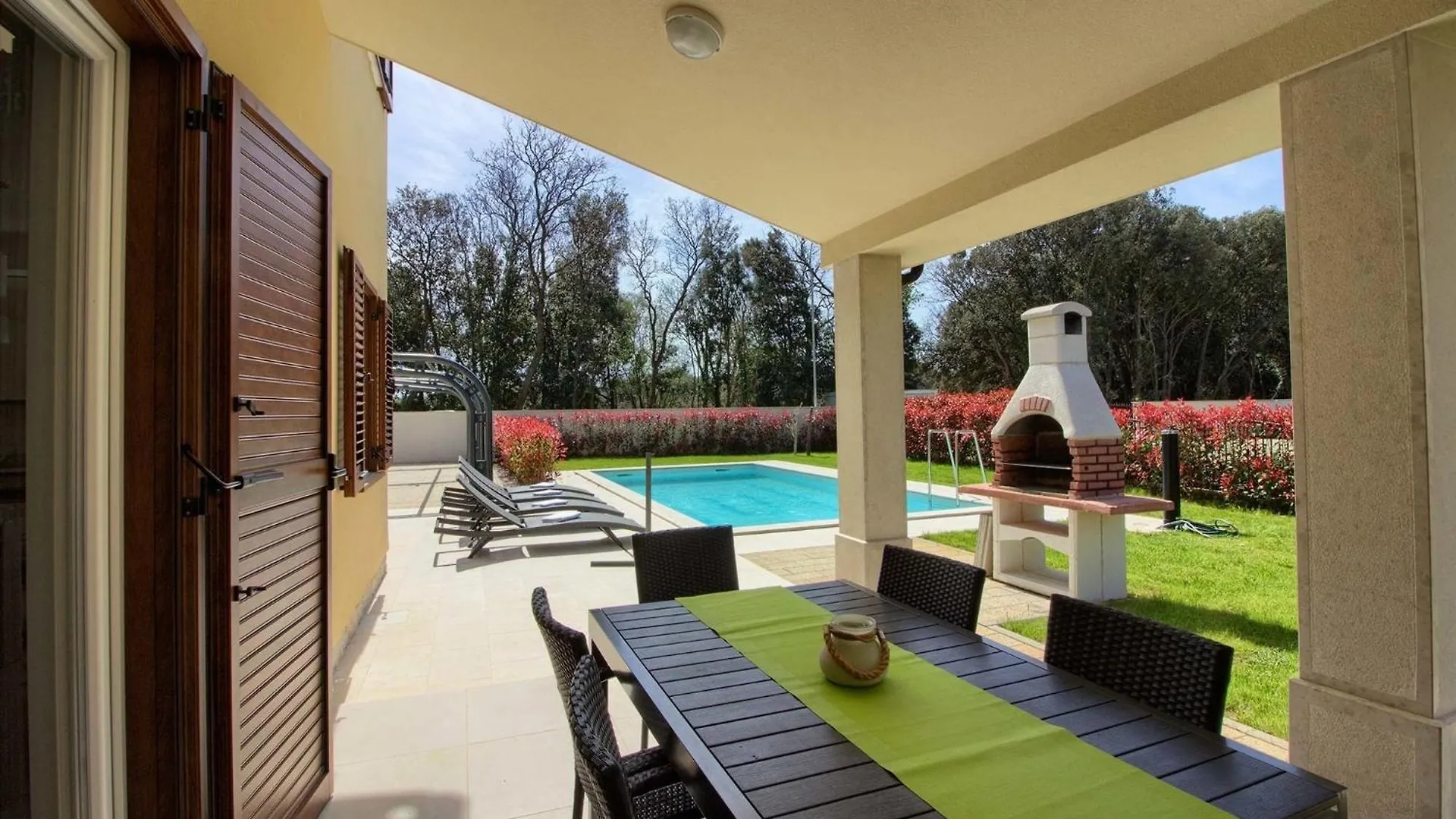 Ferienhaus Mit Privatpool Fuer 20 Personen Ca 400 Qm In Banjole, Istrien Istrische Riviera Banjole